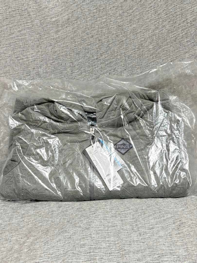 S ☆新品☆ ピン ゴルフ ソニックキルト 防風 撥水 中綿 ブルゾン　グレー