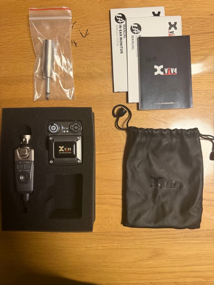 配信機器・PA機器・レコーディング機器 Xvive U4 IN-EAR MONITOR Wireless System