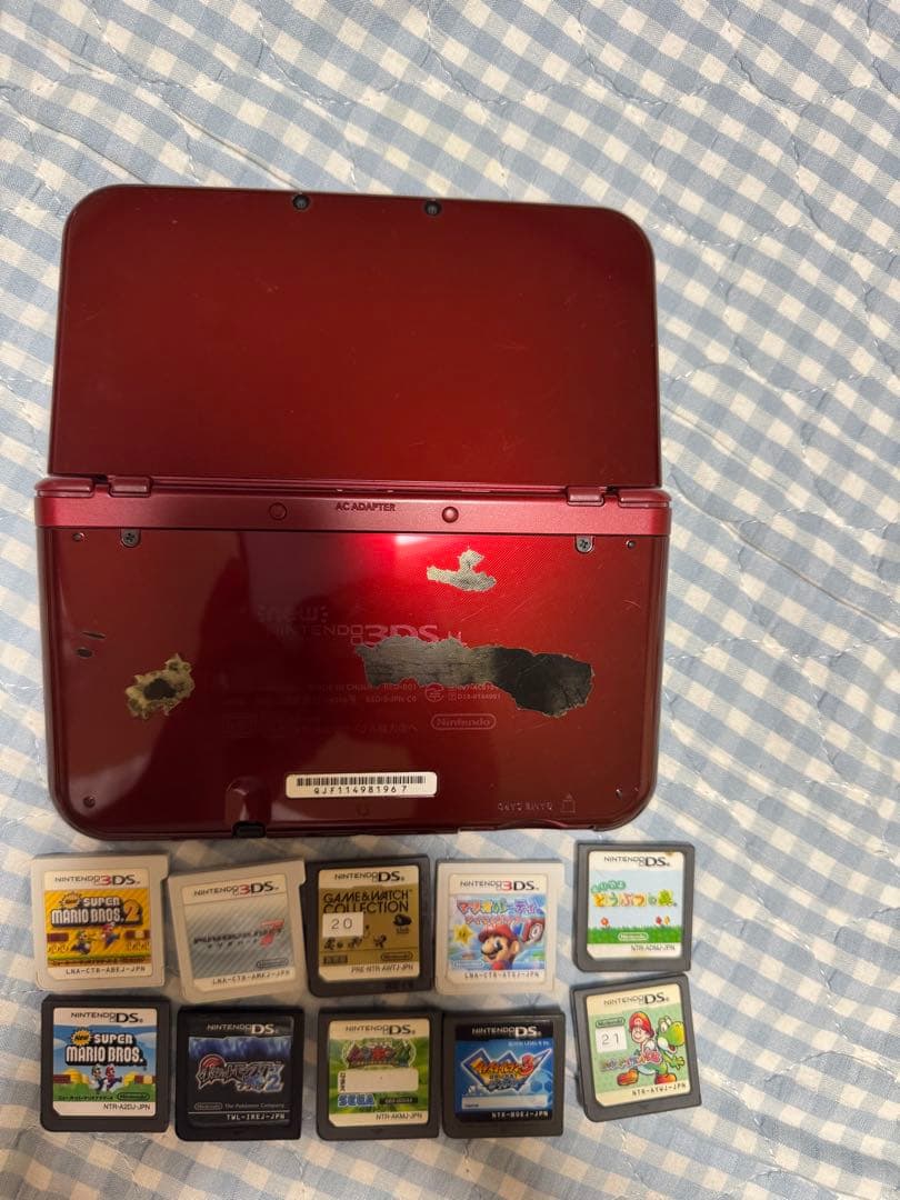 ニンテンドー3DS レッド + ゲームソフトセット