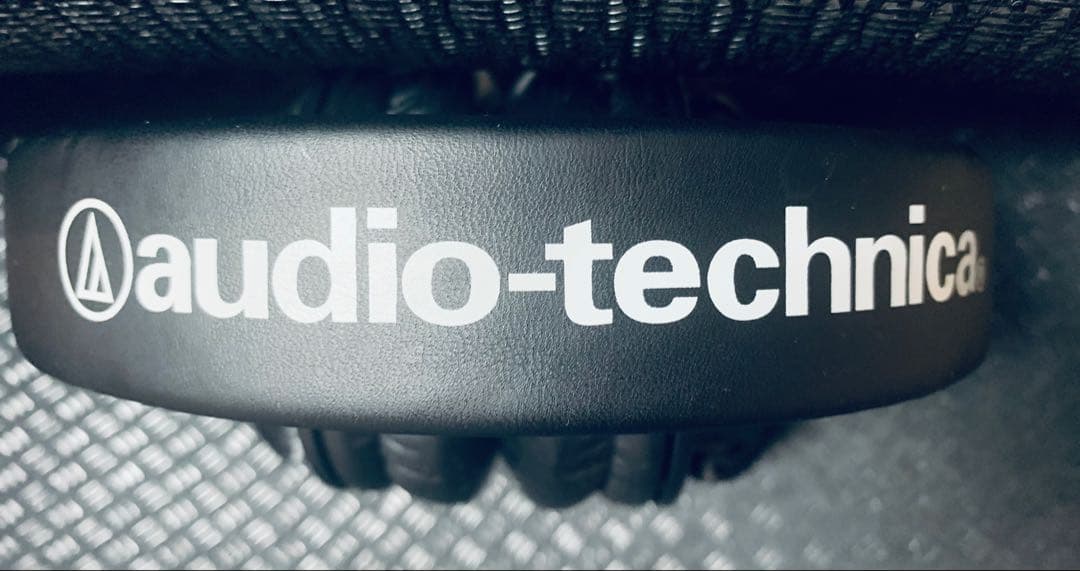 audio-technica ATH-M40X DJ用ヘッドホン