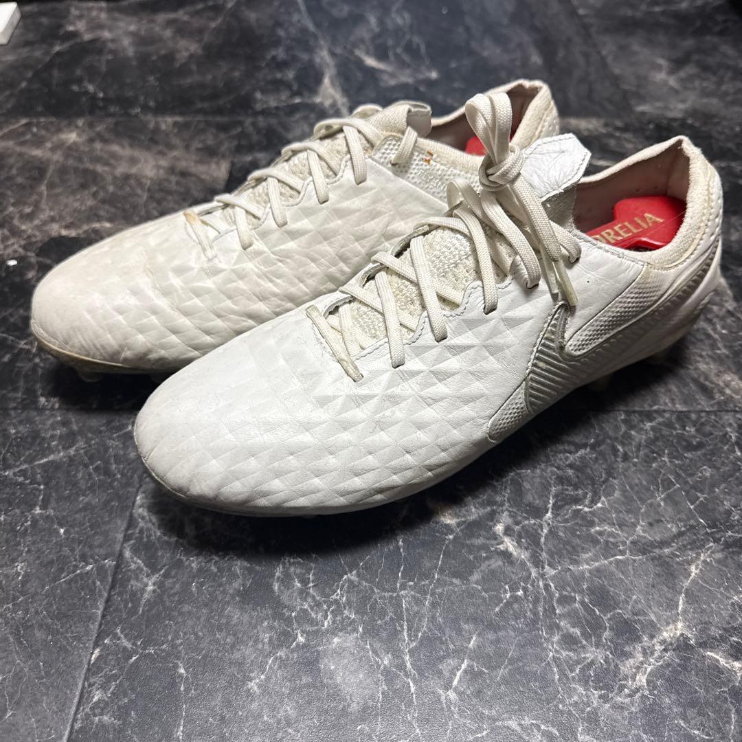 サッカースパイク　27.5