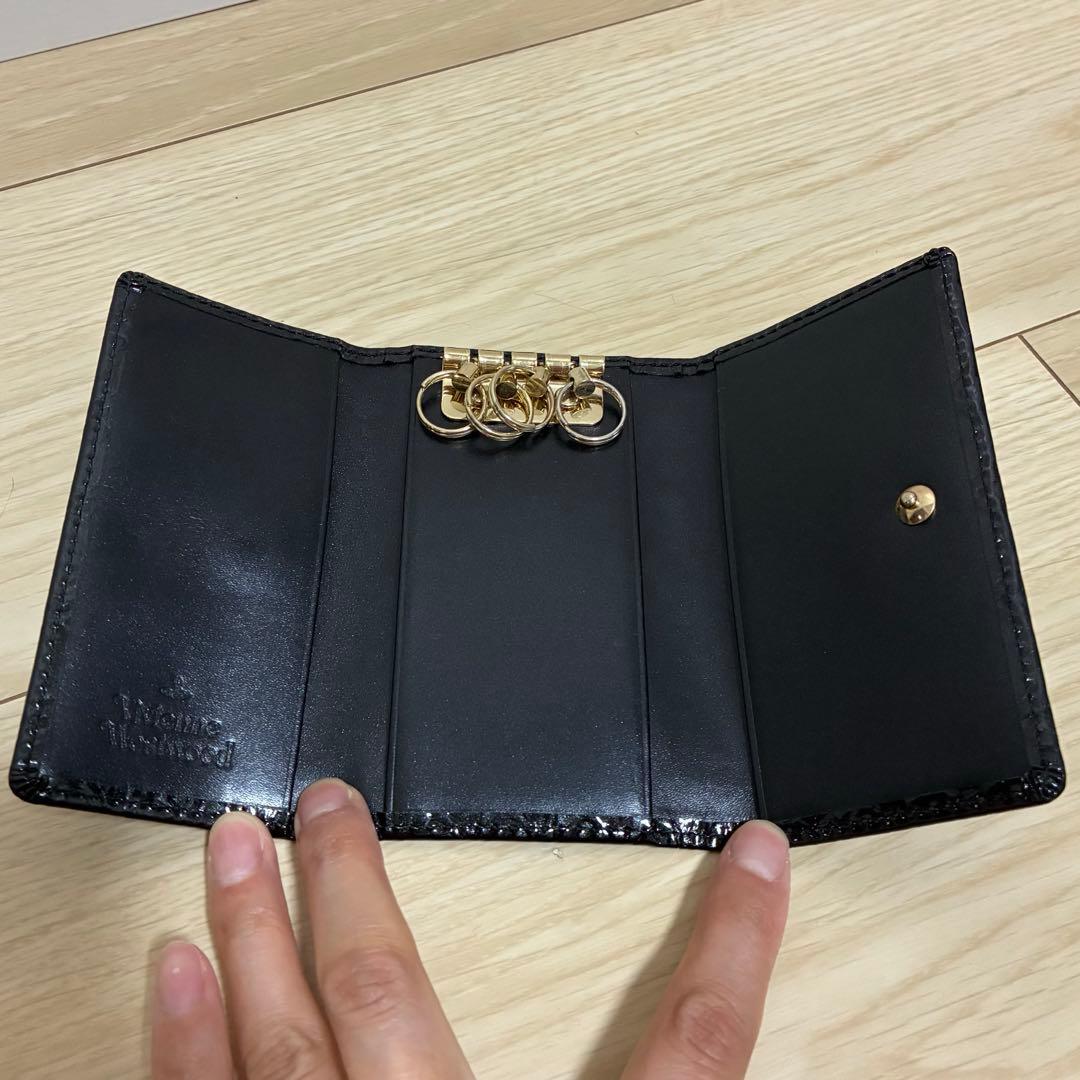 未使用✨Vivian Westwood エナメル4連キーケース ラメ オーヴ