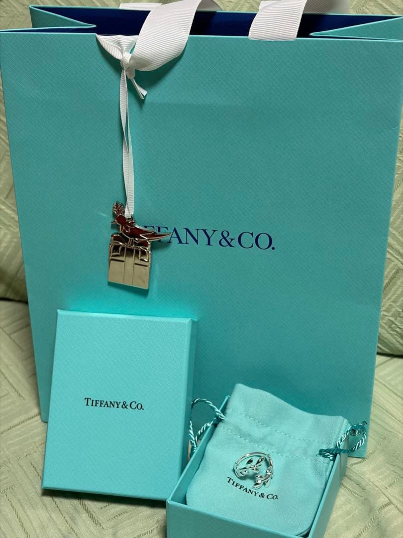 期間延長土日お値下げ❗️Tiffany & Co. オリーブリーフリング