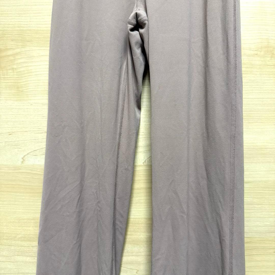 ルルレモン　フレアパンツ　Sサイズ