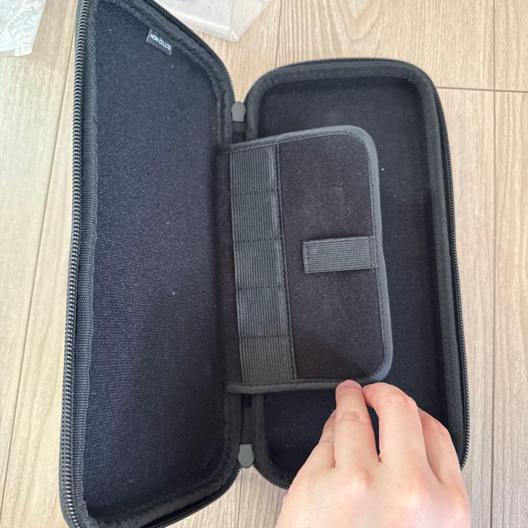 Nintendo Switch 本体　リモコン×2 ケース付き