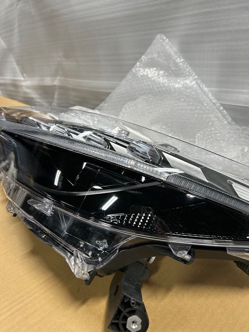 ryuto カローラクロスライト￼左右セット￼美品