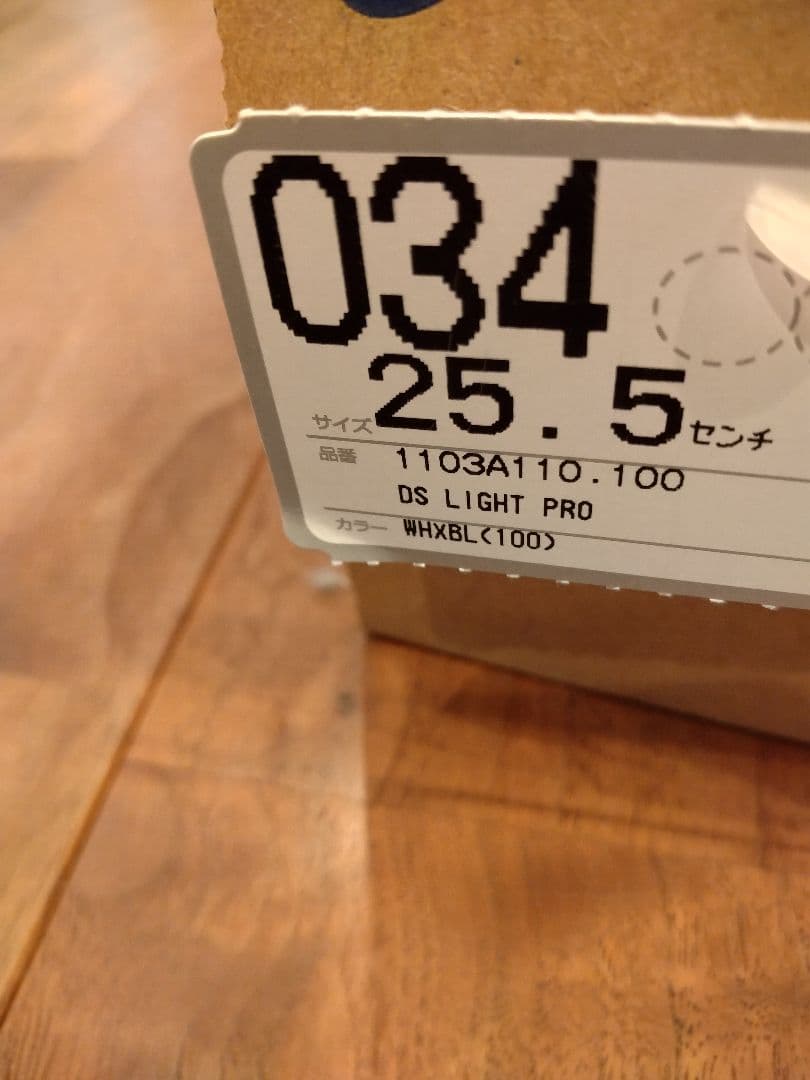 asics サッカーシューズ ホワイト/ブルー