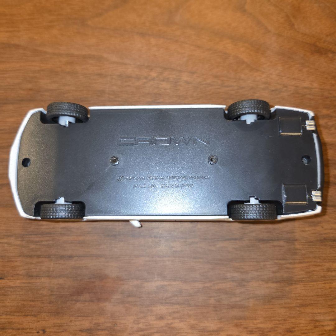 1/30 トヨタ カラーサンプル クラウン RS 220系 ホワイトパール