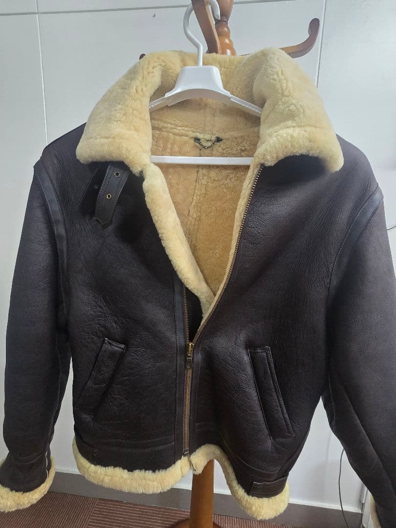 美品 B3 ムートンジャケット ダークブラウン Searling