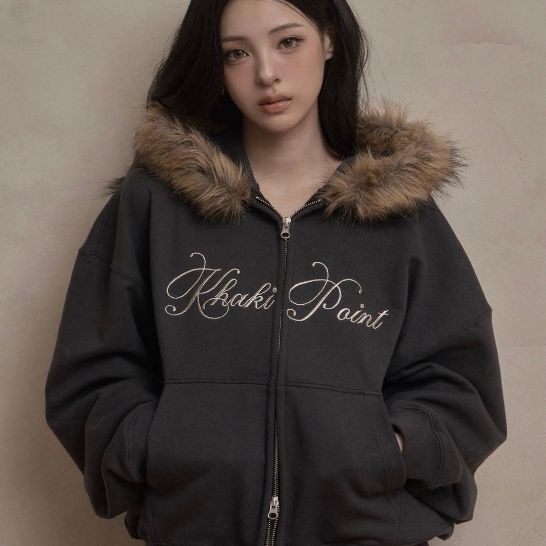 トップス chasooKHAKIPOINT Lettering Fur Hood
