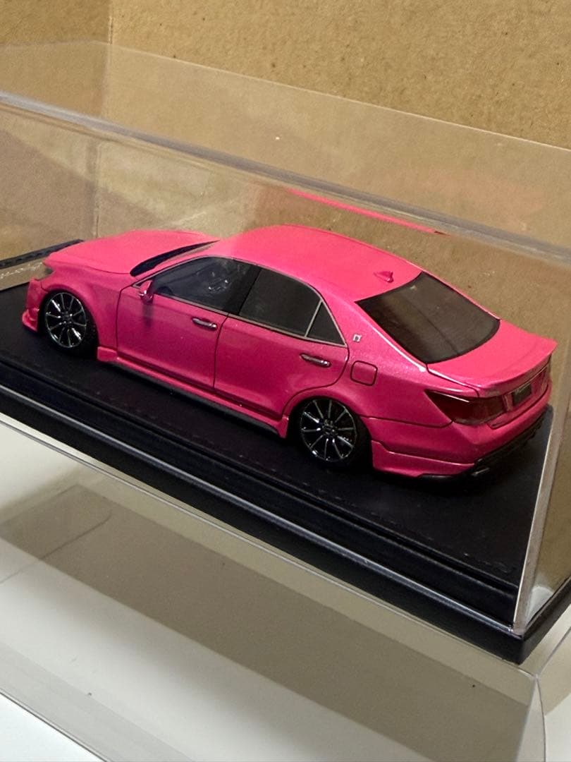 イグニッションモデル1/43 トヨタクラウン TRD Sportivo pink