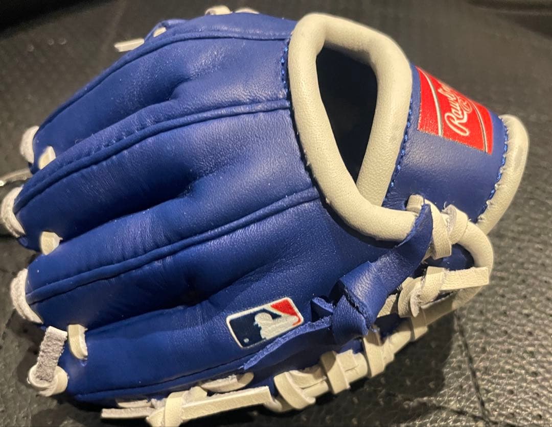 2025MLB東京シリーズ ドジャース　開幕戦開催記念ミニチュアグラブ