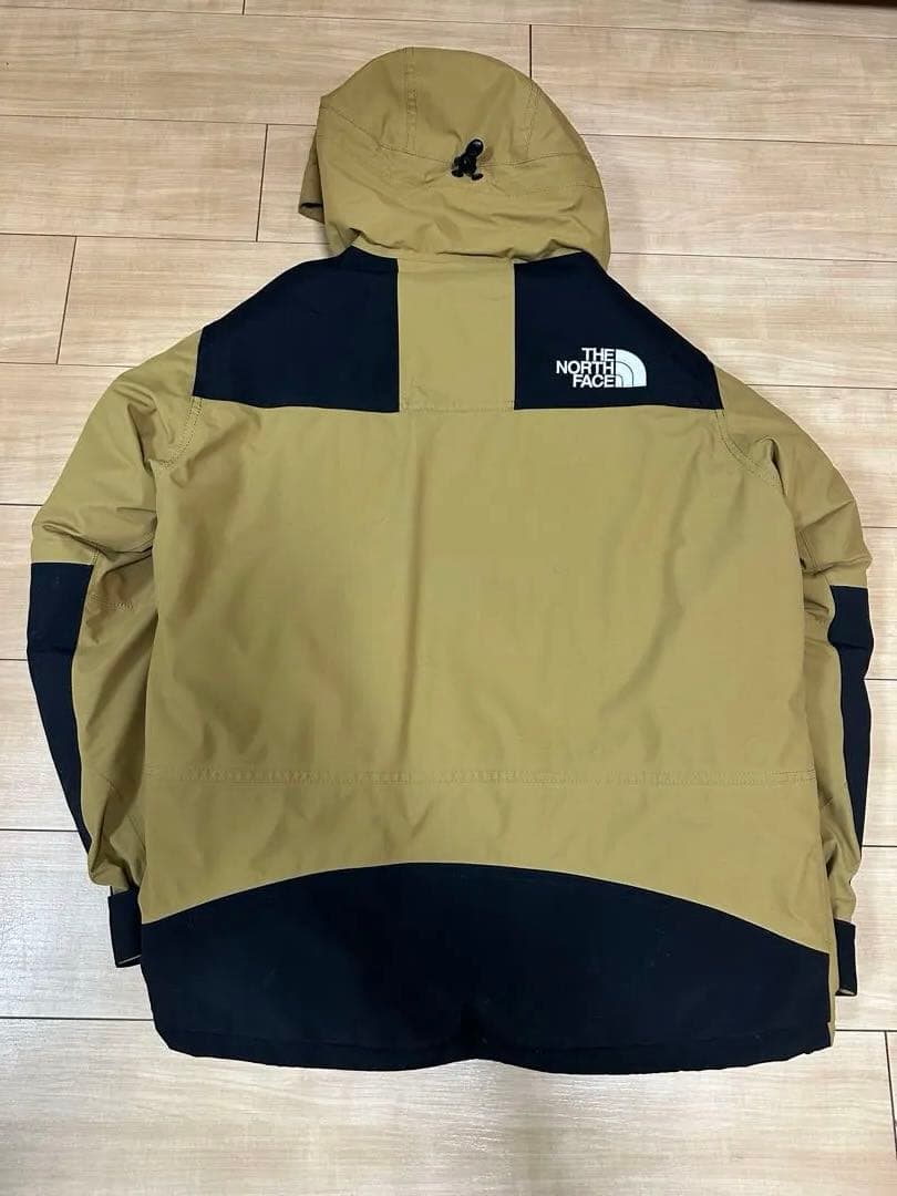 THE NORTH FACE マウンテンダウンジャケット