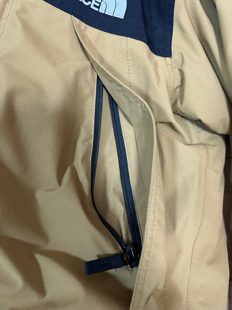 THE NORTH FACE マウンテンダウンジャケット