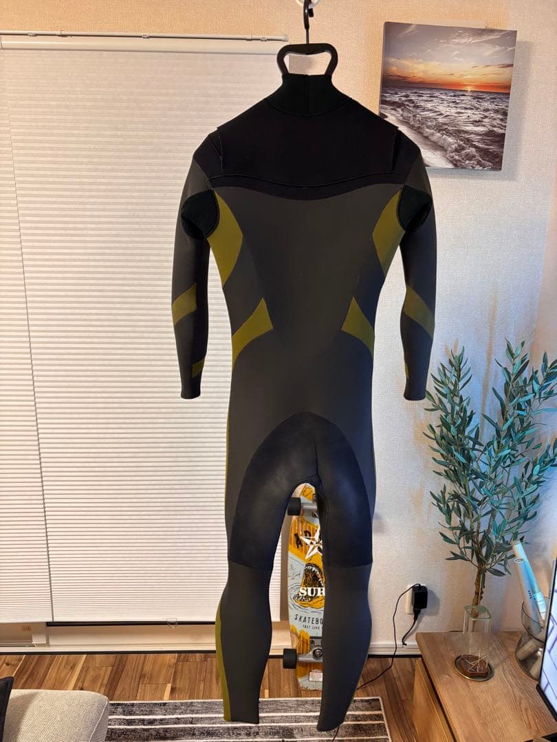 美品 ウエットスーツ 5mmセミドライフルスーツ　MB