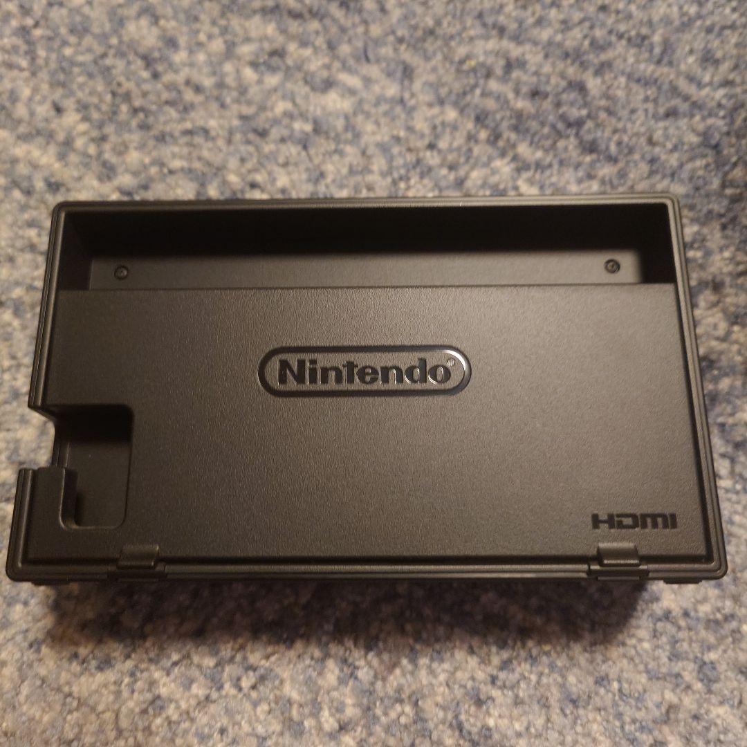 ハードケース・SD付き　美品　HAD-S-KABAA 　任天堂　スイッチ　本体