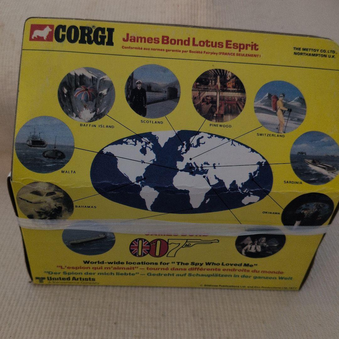 ミニカー Corgi James Bond Lotus Esprit 1977