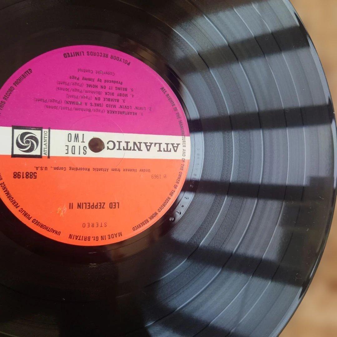 UK初回盤Led Zeppelin II