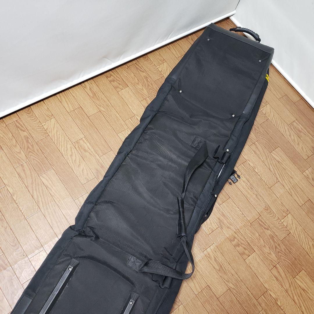 BURTON 大型キャリー型ボードケース 185cm