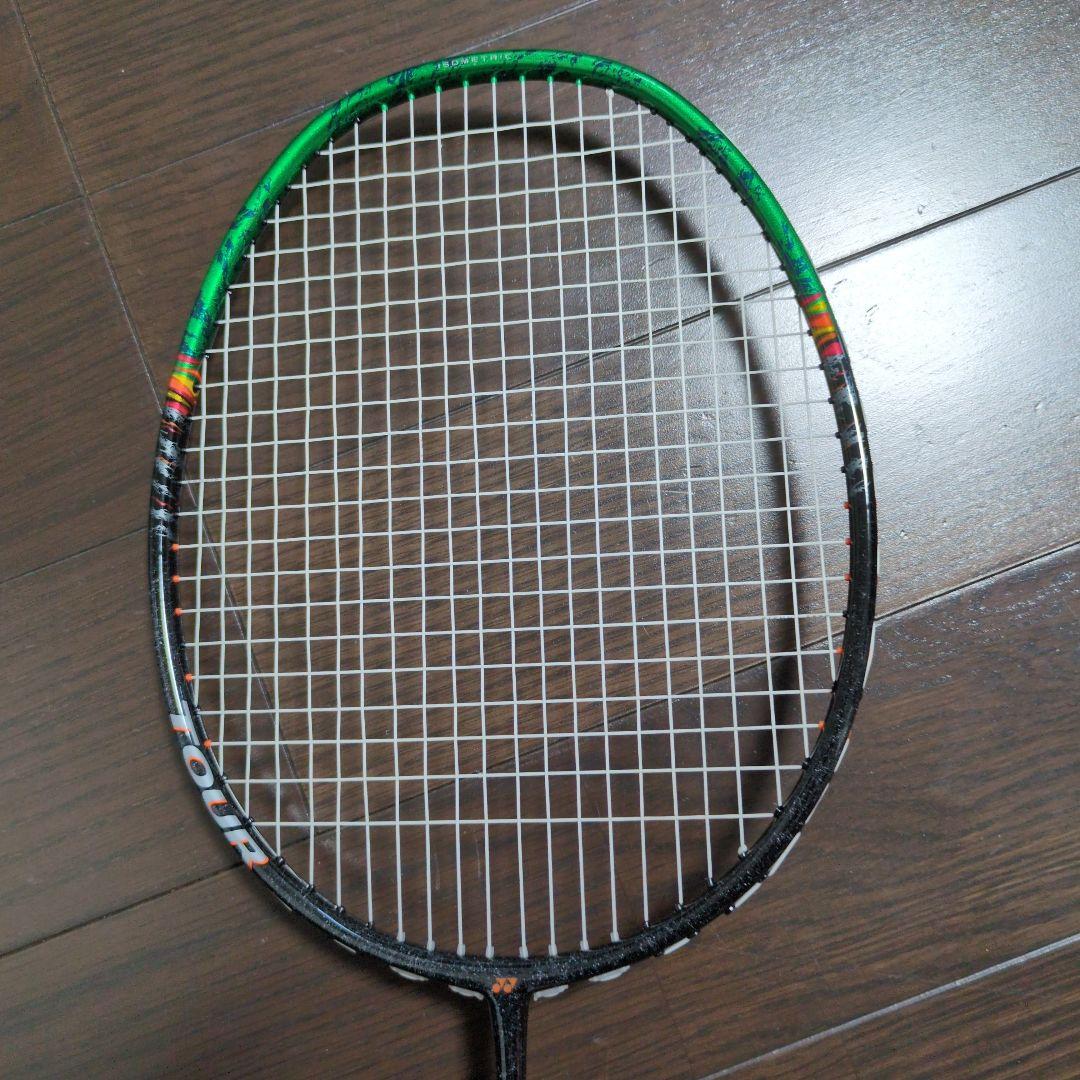 YONEX バドミントンラケット 　アストロクス99ツアー　ブラック/グリーン