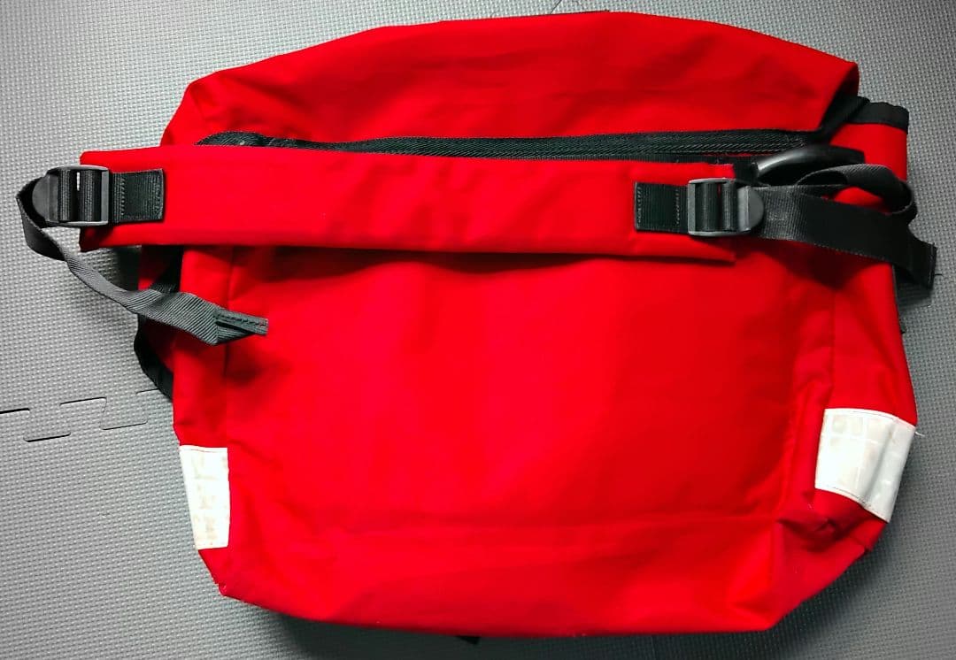 実物 USED  MAIL メッセンジャーバッグ リフレクター 大容量