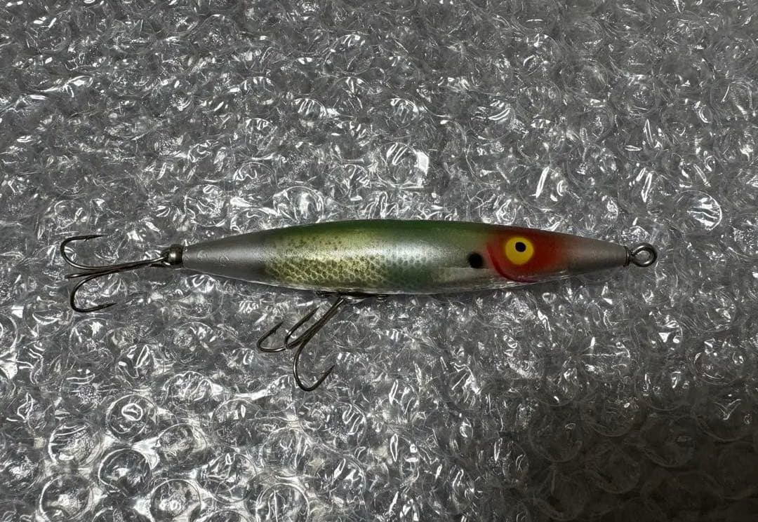 オールドヘドン　ダイイングクイーバー　レアカラー　イエローアイ　HEDDON