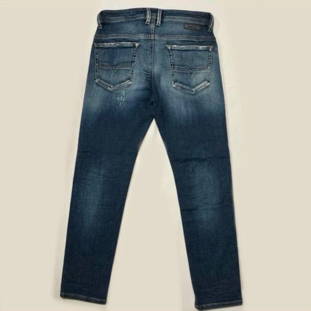 洗練されたデザイン　DIESEL　THOMMER-T SWEAT JEANS