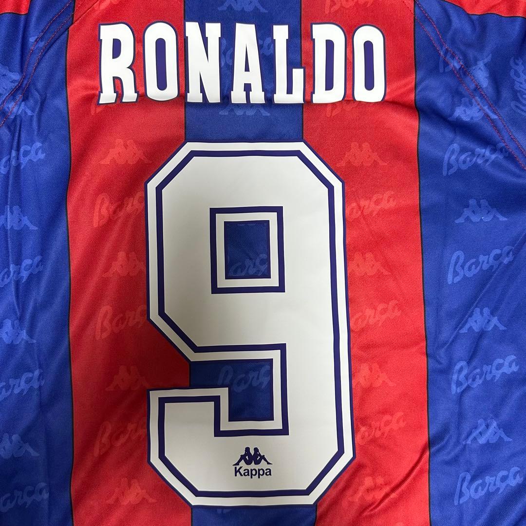 【Used】サッカーユニフォームFC Barcelona Ronaldo 9