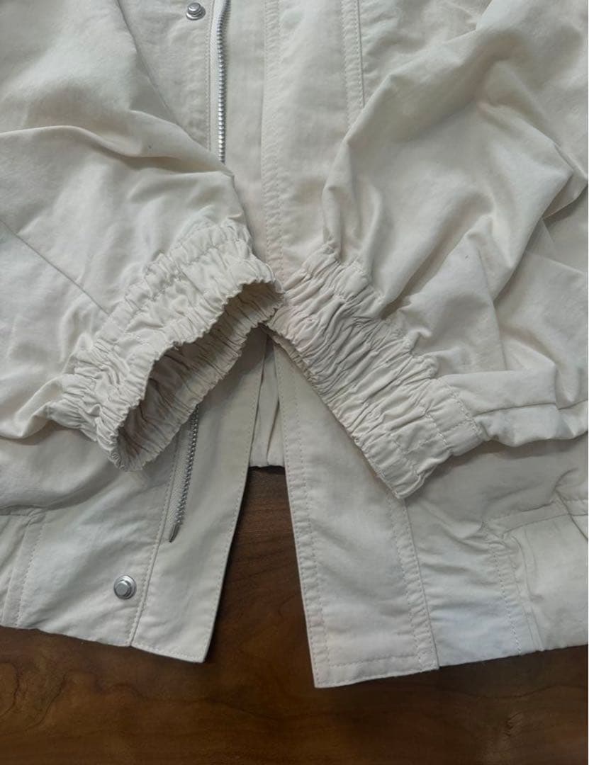 新品未使用品 アンヌーク Standcollar Zip Blouson