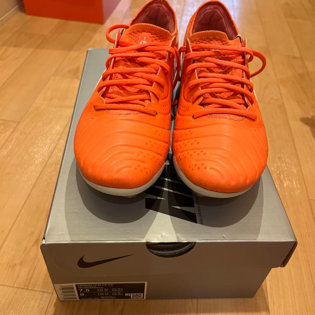 NIKEティエンポレジェンド　FG 25.5cm