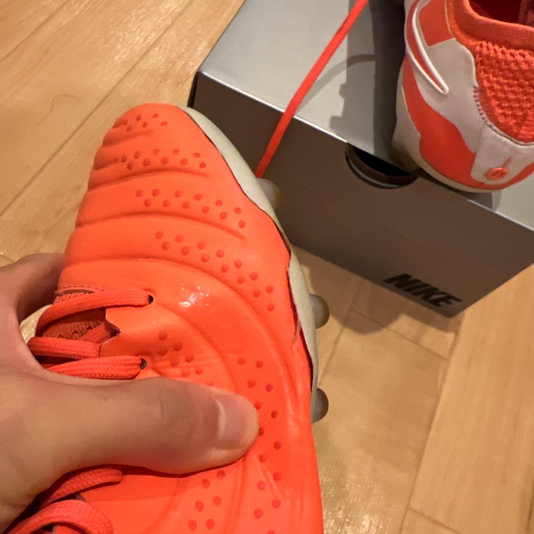 NIKEティエンポレジェンド　FG 25.5cm
