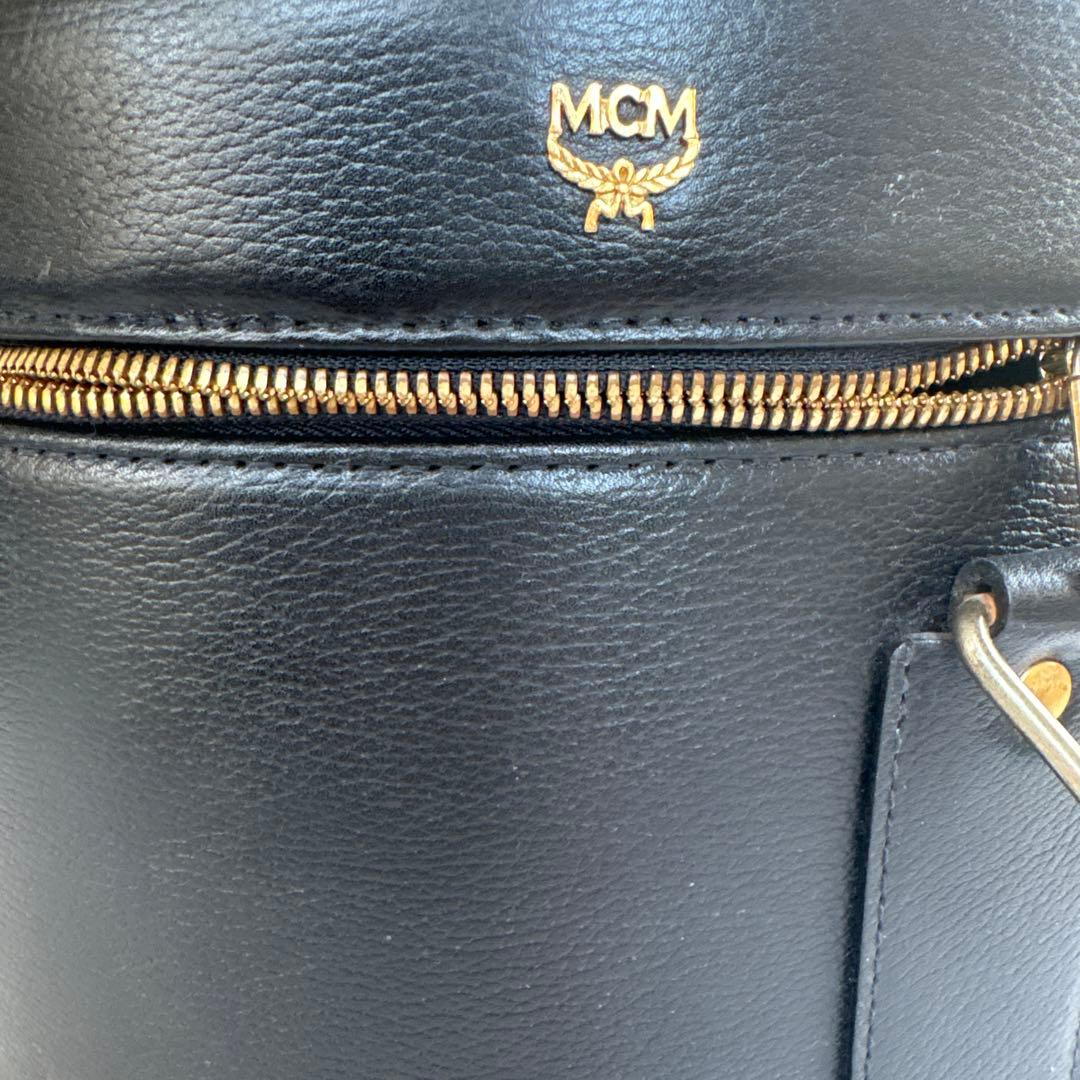 MCM レザー バニティバック