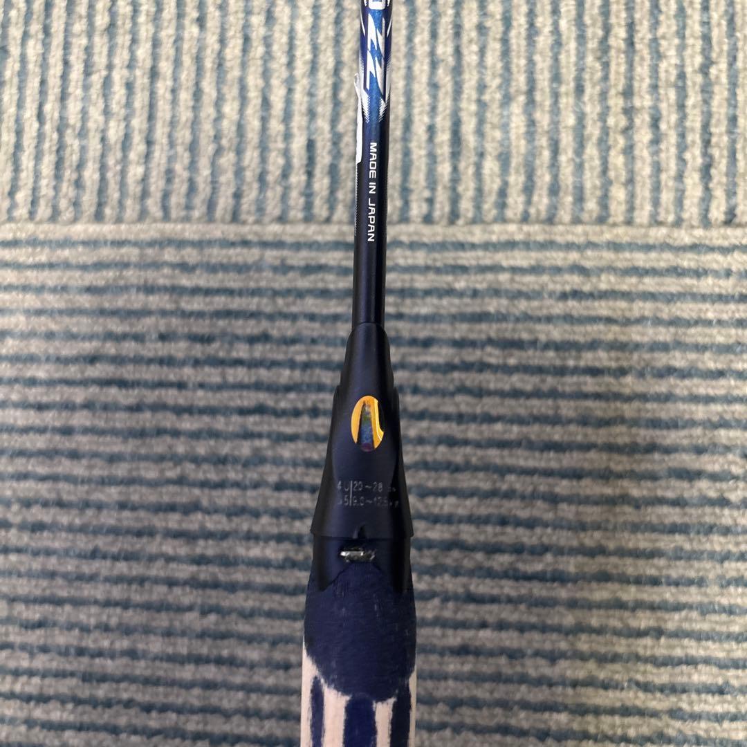 YONEX アストロクス100ZZ 4U5ダークネイビー美品‼️