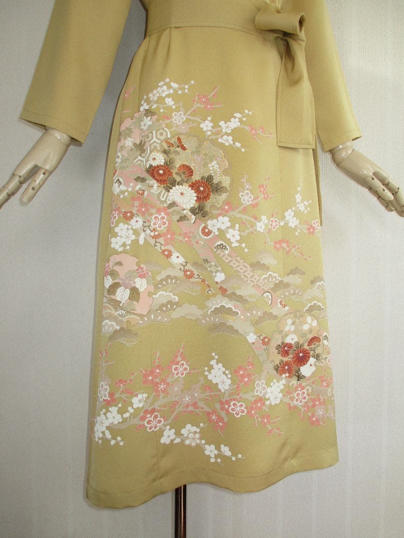 Ｍ～Ｌサイズ　色留袖からの着物リメイクドレスです　着丈１１６cm