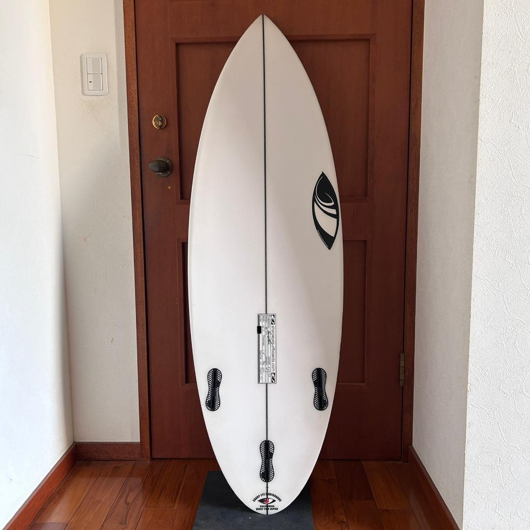 価格相談歓迎　シャープアイサーフボード　キッズ　子供用　中古サーフボード　4.7