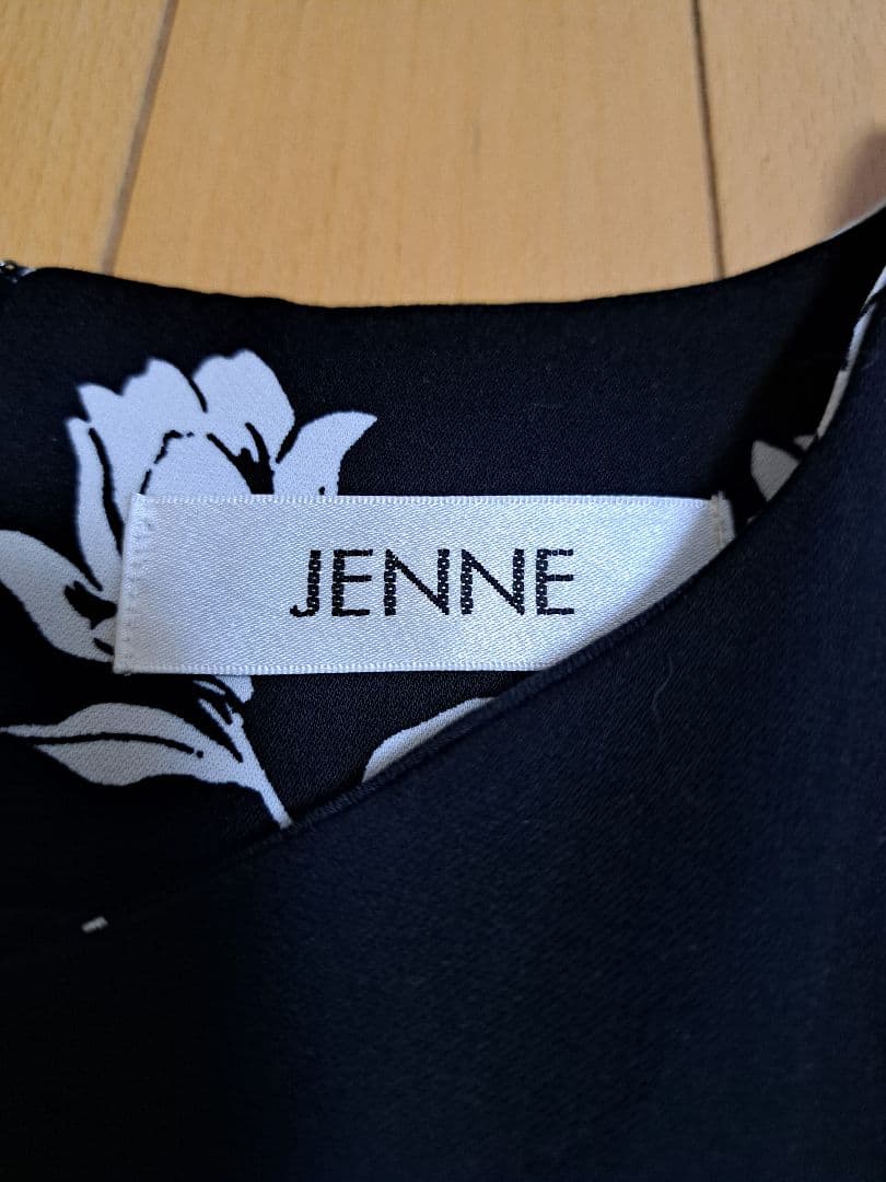 【JENNE 】JENNE luxe フレアワンピース【限定品】