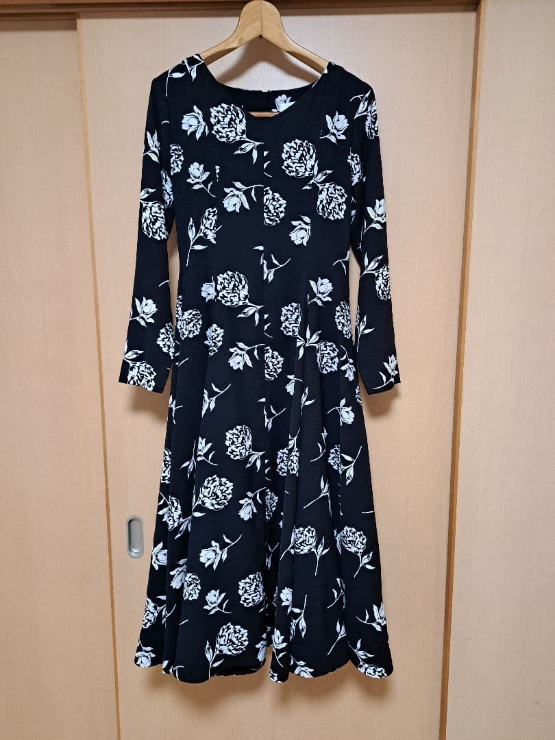 【JENNE 】JENNE luxe フレアワンピース【限定品】