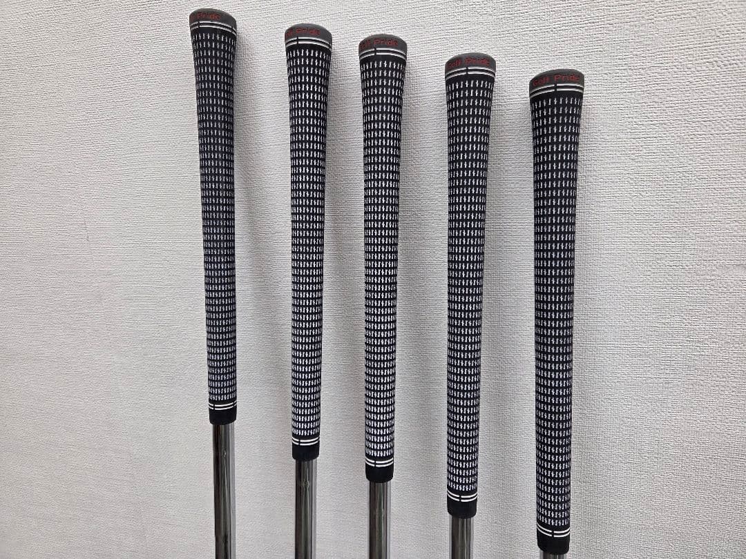 美品ブリヂストン 213HF 鍛造アイアンセット 5本セット6～PWコース未使用