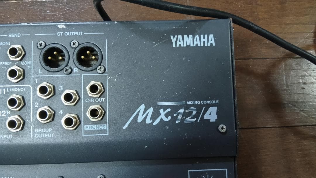 YAMAHA アナログミキサー　MX12/4 中古品