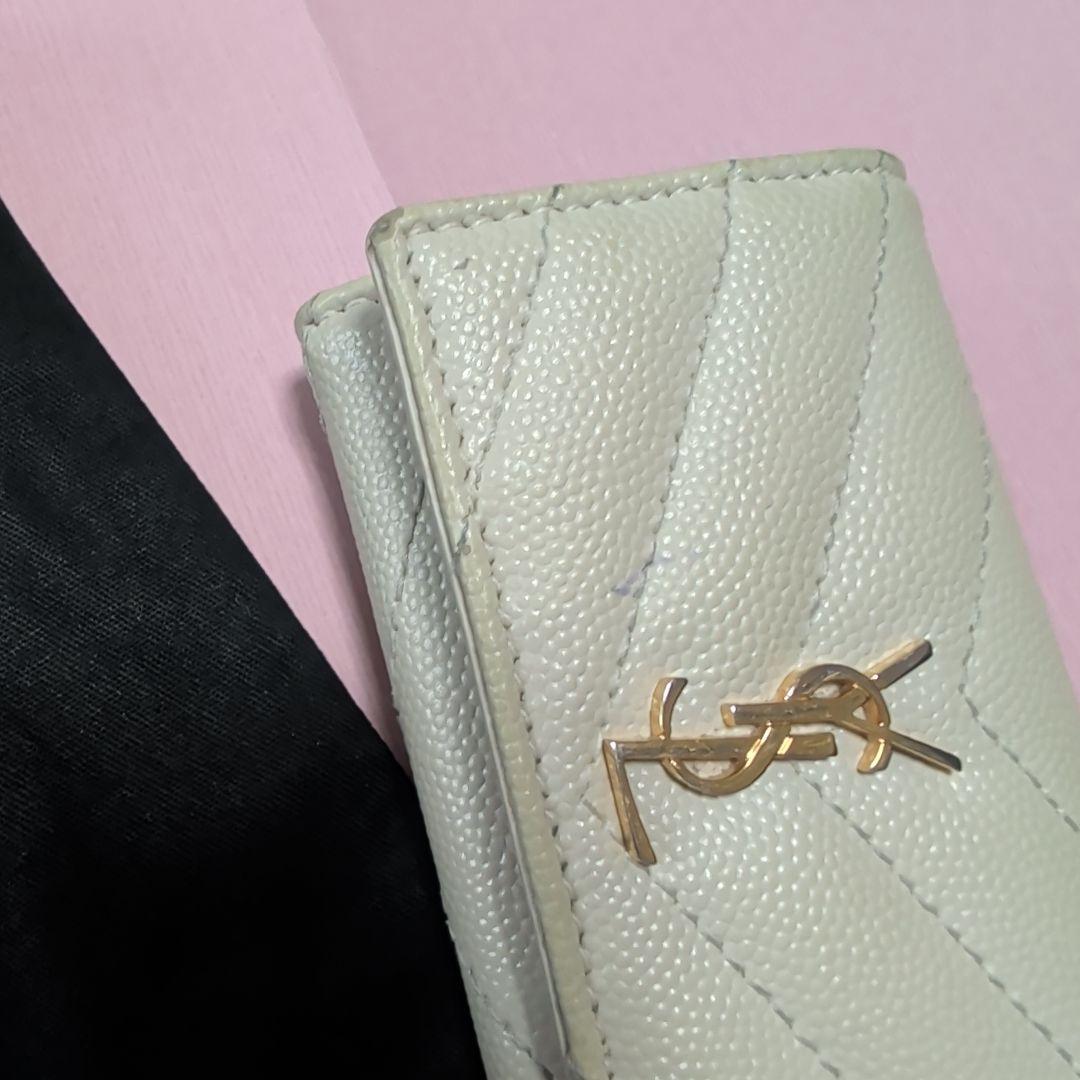 サンローランYSL オフホワイト レザー キーケース