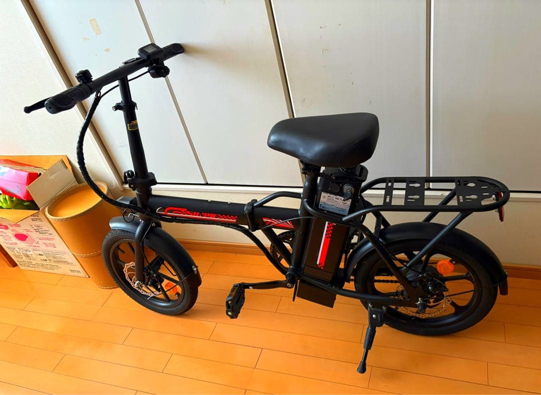 今だけ値下げ、折りたたみ電動アシスト自転車 ブラック16㌅