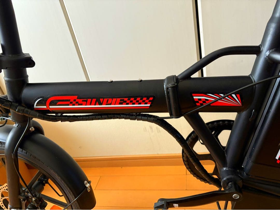 今だけ値下げ、折りたたみ電動アシスト自転車 ブラック16㌅