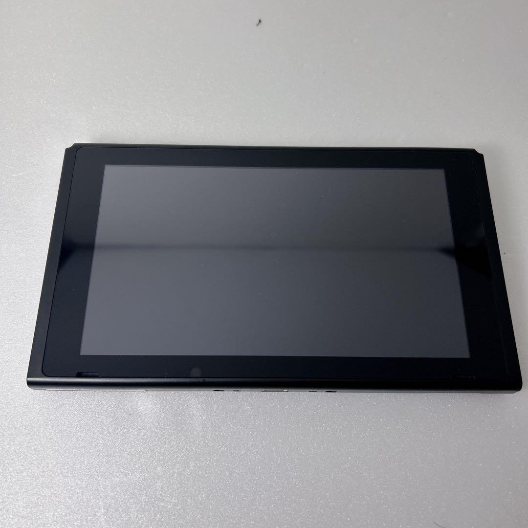 【極美品】Nintendo Switch 本体