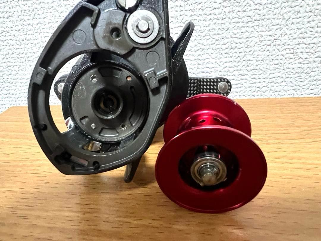 ダイワ　エアドレッドチューン100L 左巻き