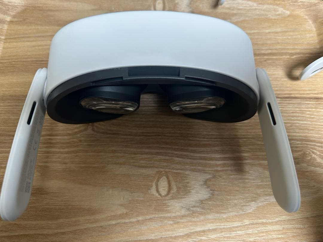  Quest 3S 128GB VRヘッドセット 純正アクセサリー付き