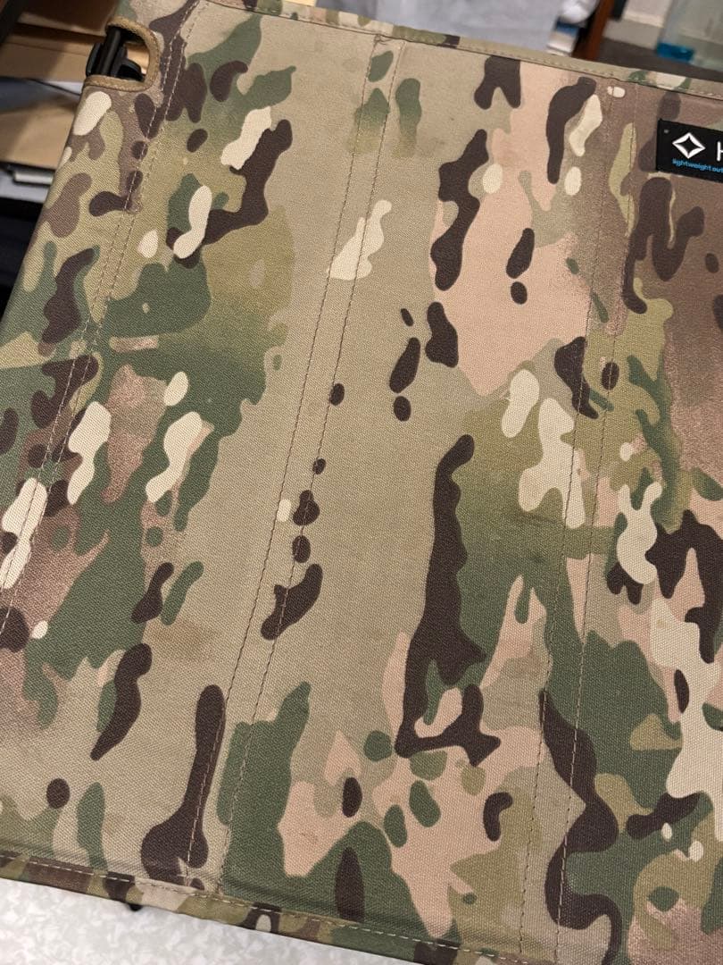 【売り切り価格】ヘリノックス テーブルワン　ハードトップ　MultiCam