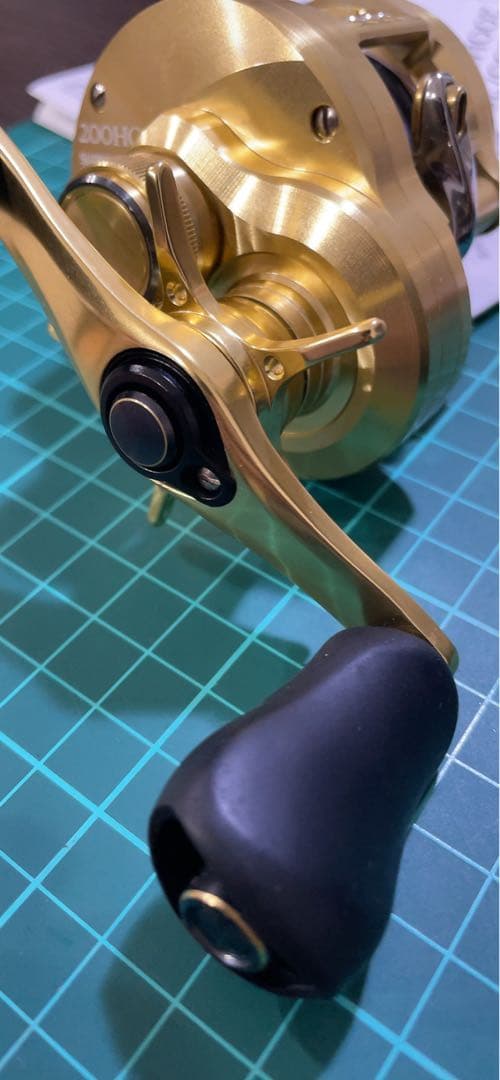 シマノ　21 カルカッタコンクエスト 200HG ☆処分品☆早い者勝ち☆釣り引退