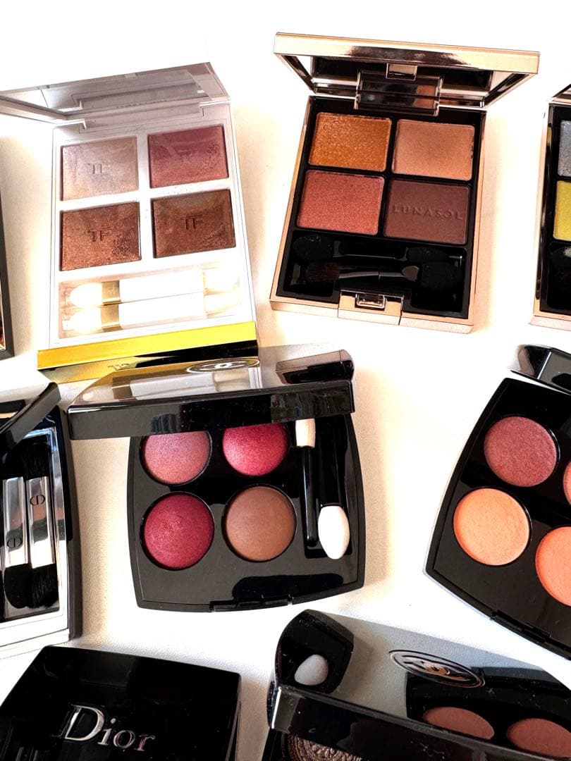 Dior CHANEL トムフォード　ルナソル スック　&beセット売り