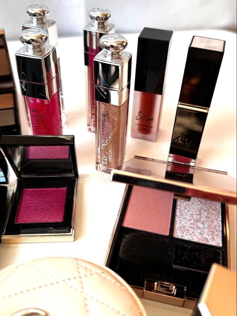 Dior CHANEL トムフォード　ルナソル スック　&beセット売り