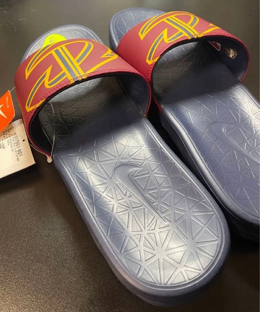 シューズ(男性用) Nike Benassi Solarsoft NBA 28cm